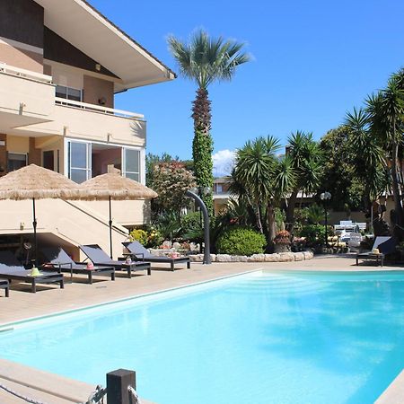 Resort La Magnolia Anzio Kültér fotó